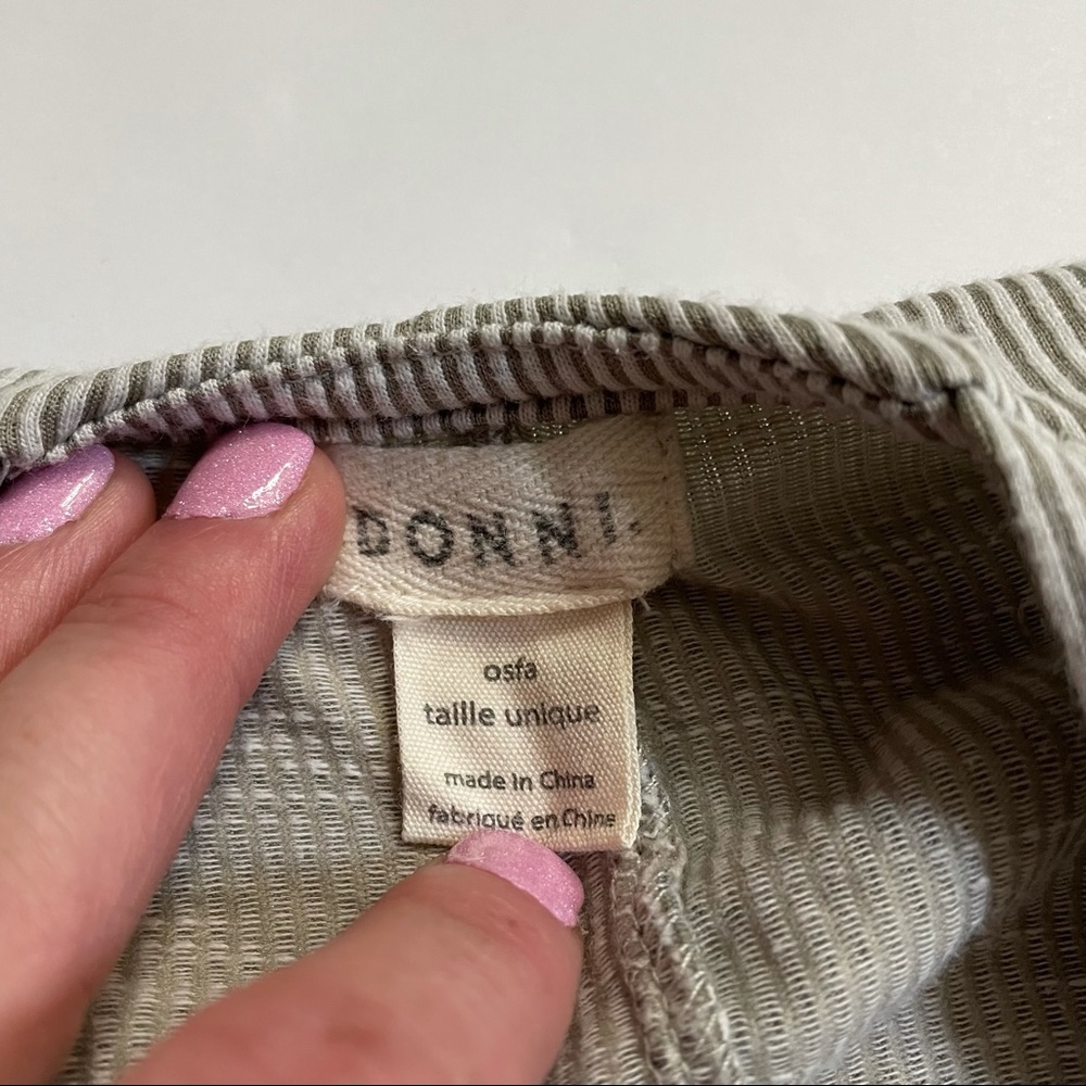 Donni Ribbed Knit Cream Cardigan Sweater OSFA Business Casual Office - Picture 2 of 6